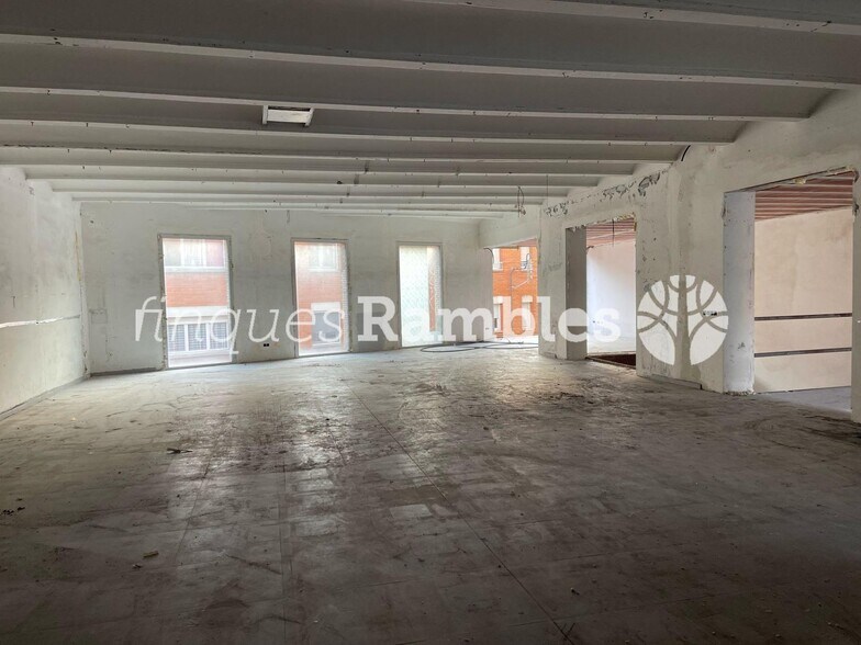 Local commercial dans Igualada, Barcelona à vendre - Photo intérieure – Image 1 sur 8
