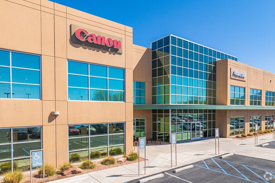 4041 Jefferson Plz NE, Albuquerque, NM à louer - Photo de l’immeuble – Image 3 sur 39