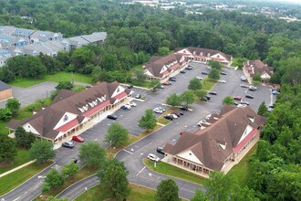 390 Amwell Rd, Hillsborough, NJ - VUE AÉRIENNE  vue de carte - Image1