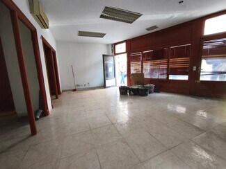 Plus de détails pour Calle Polvoranca, 6, Getafe - Local commercial à louer