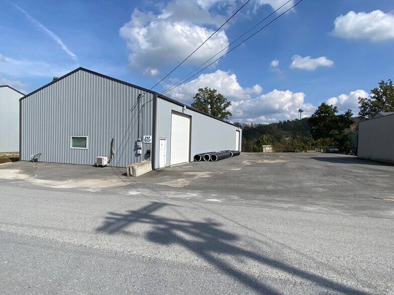 247 S Plant St, Morgantown, WV à vendre - Photo de l’immeuble – Image 2 sur 12