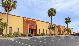 Plus de détails pour 1860 Boy Scout Dr, Fort Myers, FL - Bureau/Local commercial à louer