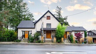Plus de détails pour 7925 E Saanich Rd, Capital, BC - Local commercial à vendre