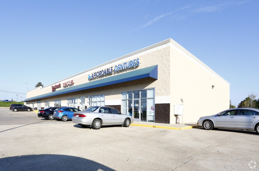 2010 August Dr, Mansfield, OH à louer - Photo de l’immeuble – Image 2 sur 2