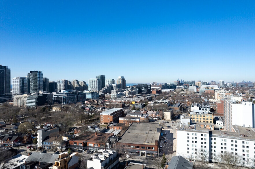 777 Richmond St W, Toronto, ON à louer - Aérien – Image 3 sur 3