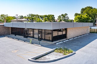 Plus de détails pour 3921-3925 W Touhy Ave, Lincolnwood, IL - Local commercial à vendre