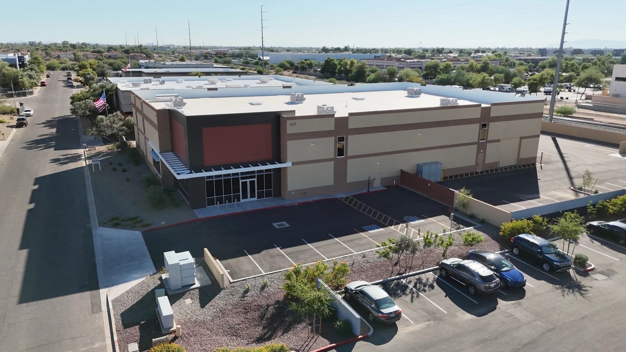 350 S Hamilton Ct, Gilbert, AZ à louer Photo principale– Image 1 sur 22