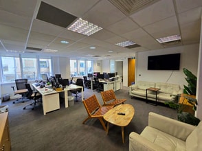 14 Berkeley St, Londres à louer Photo intérieure– Image 2 sur 5