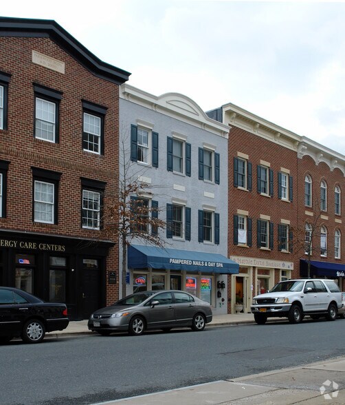 356 Main St, Gaithersburg, MD à vendre - Photo de l’immeuble – Image 3 sur 3