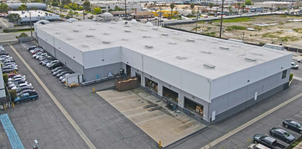 10747 Norwalk Blvd, Santa Fe Springs, CA à louer Photo de l’immeuble– Image 1 sur 8