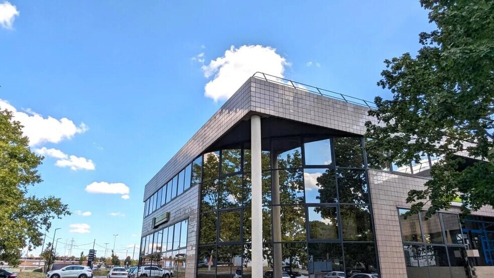 Bureau dans Labège à vendre - Photo de l’immeuble – Image 2 sur 12