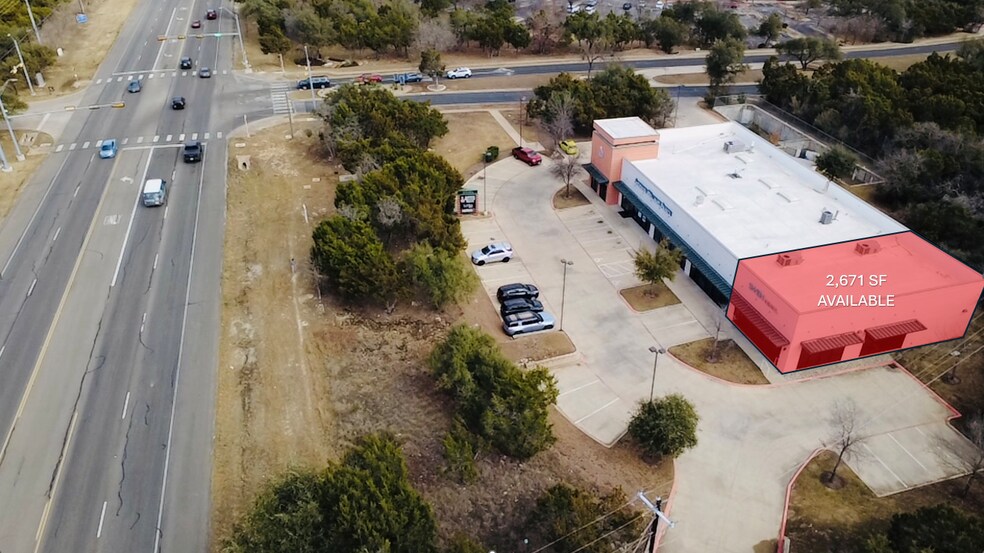 10200 Boulder Ln, Austin, TX à louer - Photo de l’immeuble – Image 3 sur 3