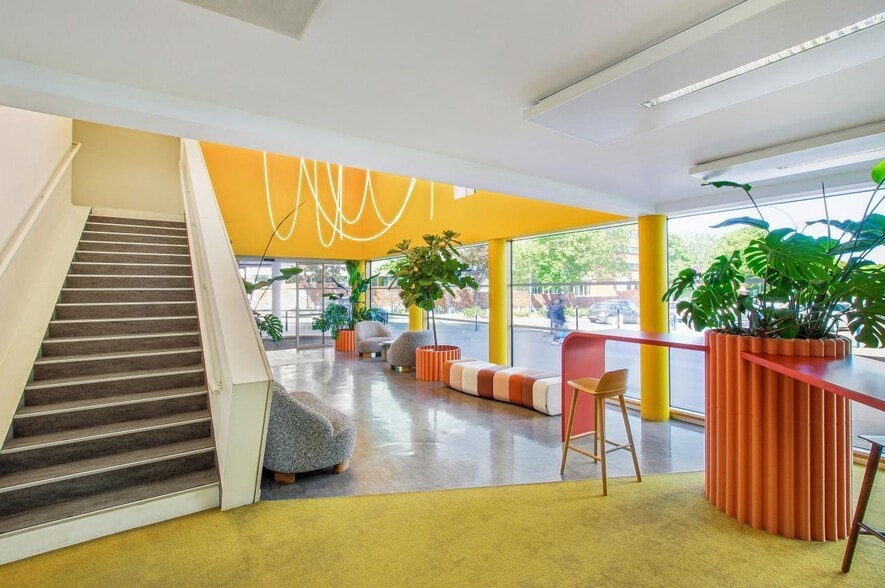 90 Avenue Du Général Leclerc, Pantin à louer - Photo de l’immeuble – Image 2 sur 14