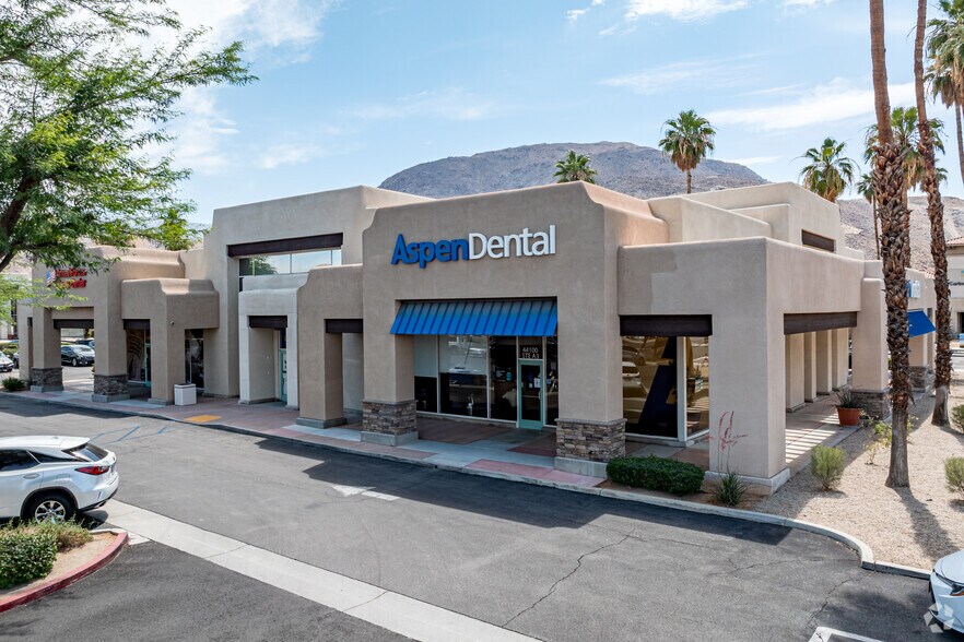 44100 Town Center Way, Palm Desert, CA à vendre - Photo principale – Image 1 sur 6