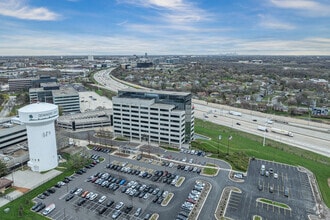 3333 Finley Rd, Downers Grove, IL - VUE AÉRIENNE  vue de carte - Image1