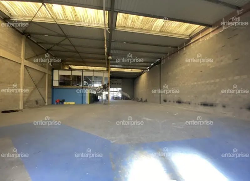 Local commercial dans Compiègne à louer - Photo intérieure – Image 2 sur 6