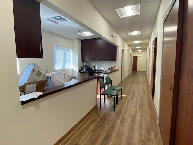 500 Park Ave, Manalapan Township, NJ à louer - Photo intérieure – Image 3 sur 83