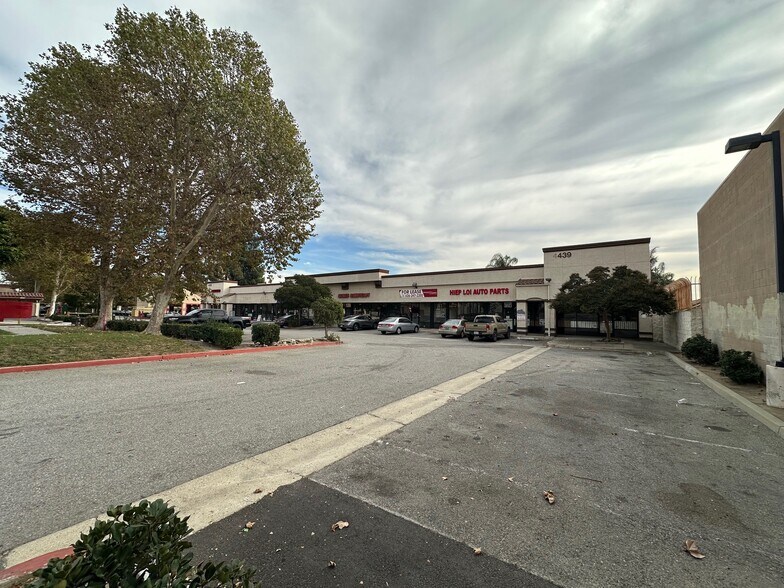 4439 Mission Blvd, Montclair, CA à louer - Photo de l’immeuble – Image 3 sur 14