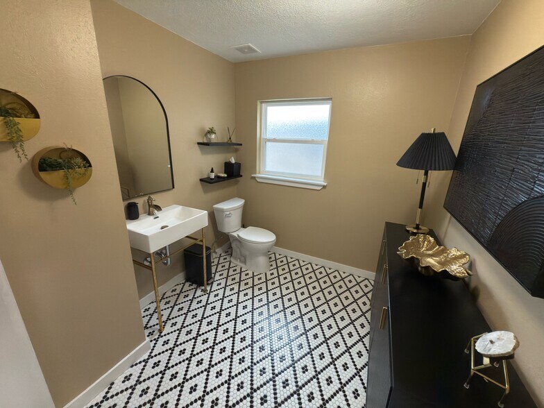 160 SW Nightingale St, Keystone Heights, FL à vendre - Photo intérieure – Image 2 sur 7