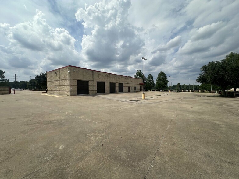 7380 Chase Oaks Blvd, Plano, TX à vendre - Photo de l’immeuble – Image 3 sur 4