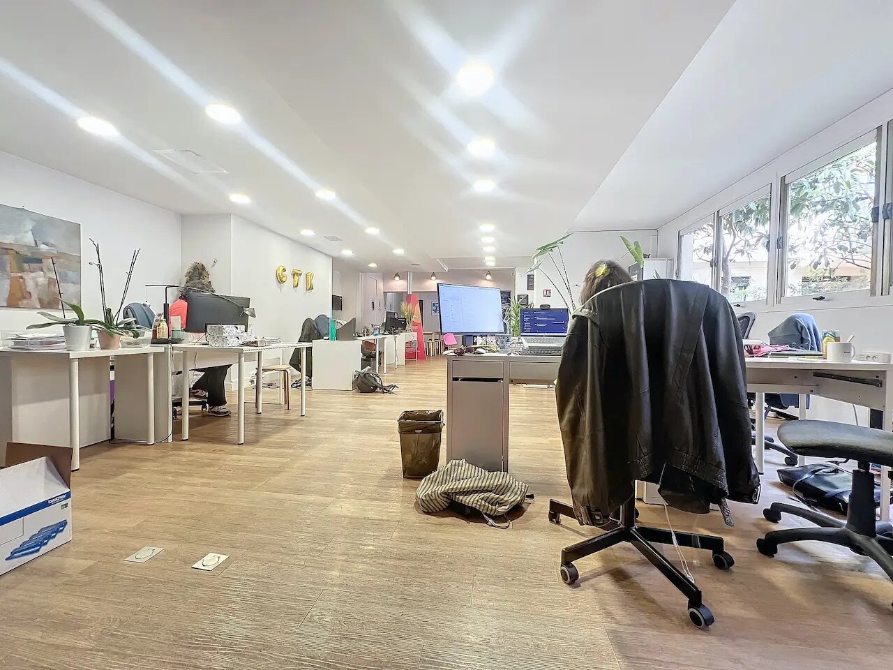 Bureau dans Paris à louer Photo de l’immeuble– Image 1 sur 15