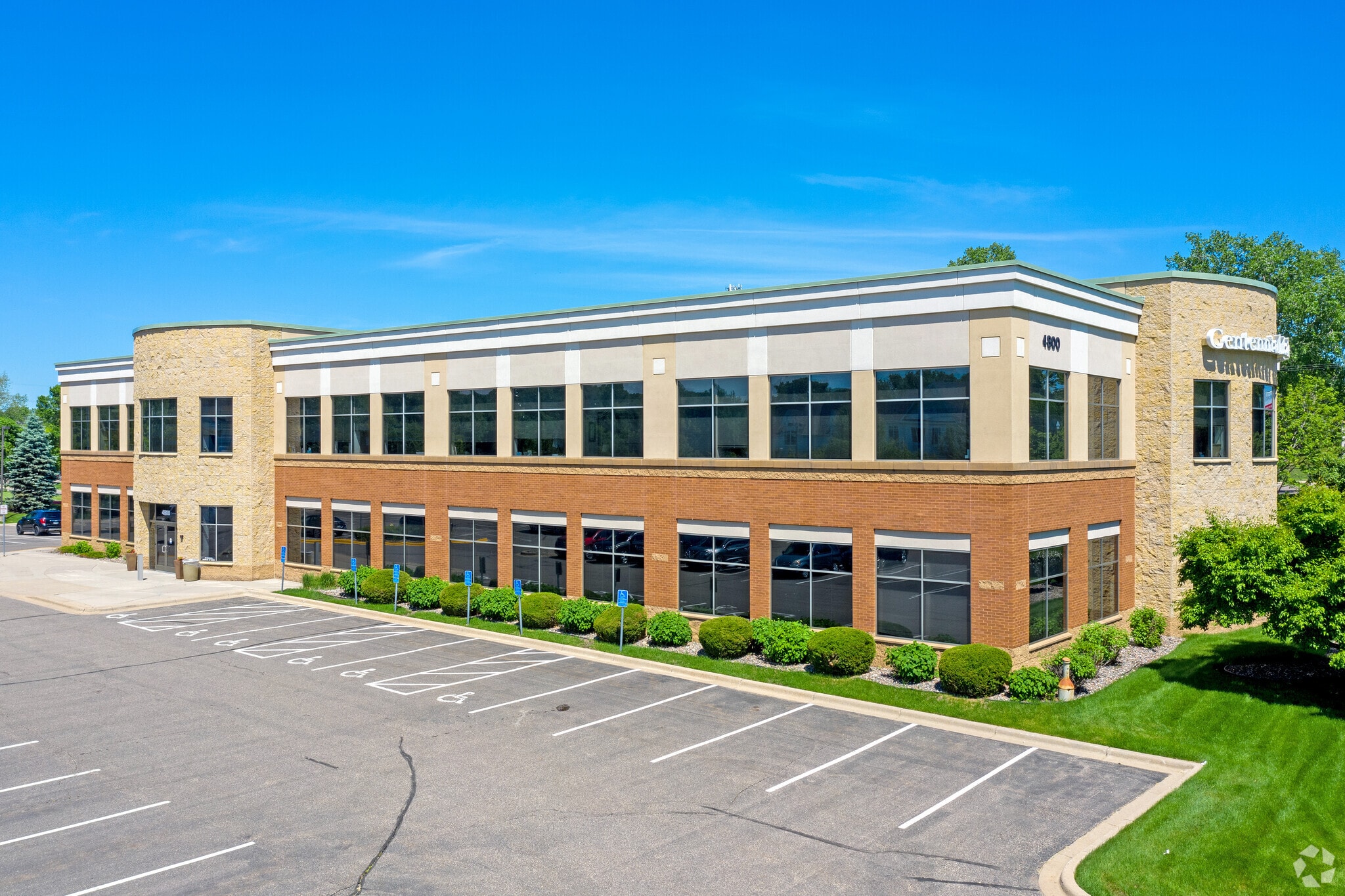 4800 Olson Memorial Hwy, Golden Valley, MN à louer Photo principale– Image 1 sur 37