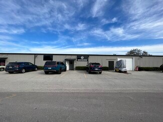 Plus de détails pour 5704-5720 Lawton Dr, Sarasota, FL - Industriel/Logistique à louer