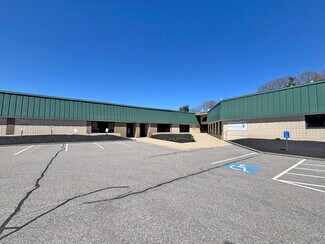 Plus de détails pour 124 Heritage Ave, Portsmouth, NH - Local d'activités, Industriel/Logistique à louer