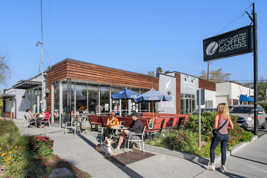 2932-2940 Freeport Blvd, Sacramento, CA à vendre - Photo de l’immeuble – Image 2 sur 9