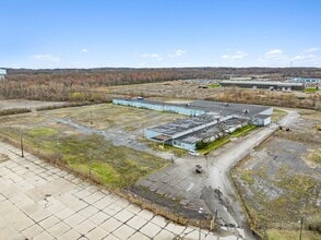 7451 Terminal Dr, Lorain, OH à louer Photo de l’immeuble– Image 1 sur 1
