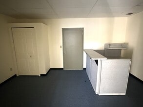 15R Hartford Ave, Granby, CT à louer Photo intérieure– Image 2 sur 2