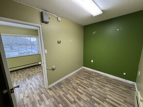 2288 Elgin ave, Port Coquitlam, BC à louer Photo intérieure– Image 2 sur 6