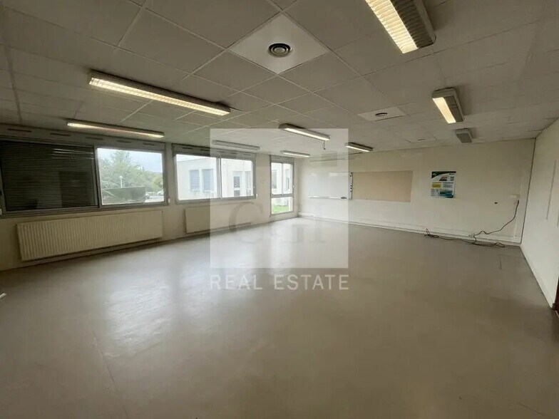 Bureau dans Dardilly à louer - Photo intérieure – Image 2 sur 9