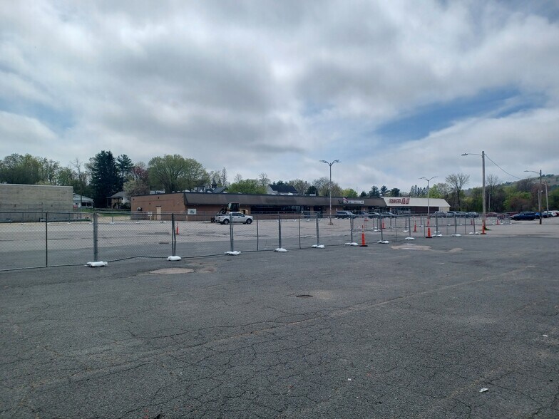 339 Main St, Athol, MA à vendre - Photo de l’immeuble – Image 3 sur 6