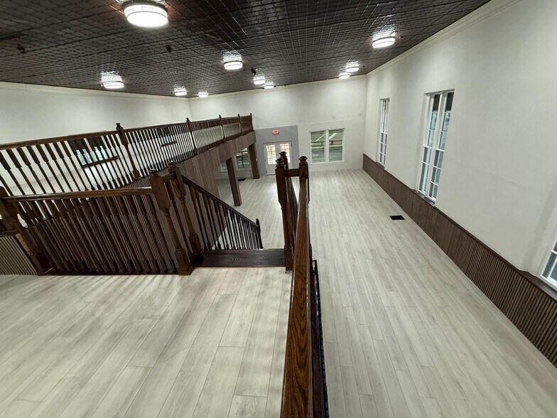 4521 N Frederick Pike, Dayton, OH à vendre - Photo de l’immeuble – Image 2 sur 19