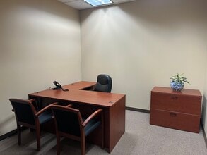 1000 Town Center Dr, Oxnard, CA à louer Photo intérieure– Image 1 sur 1