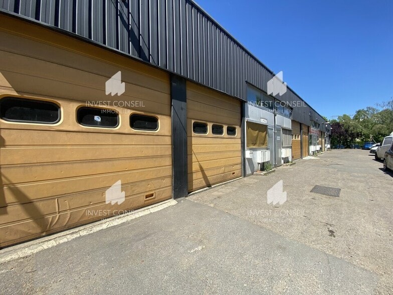 68 Rue De L'Equerre, SAINT-OUEN-L'AUMONE à louer - Photo de l’immeuble – Image 1 sur 6