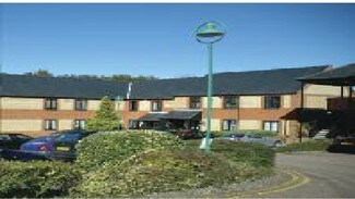 Plus de détails pour 3-7 Canon Harnett Ct, Milton Keynes - Bureau à louer