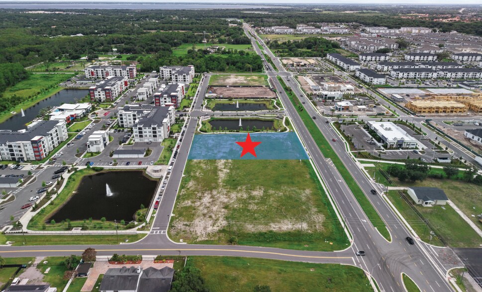 14221 Boggy Creek Road, Orlando, FL à louer - Photo de l’immeuble – Image 2 sur 6