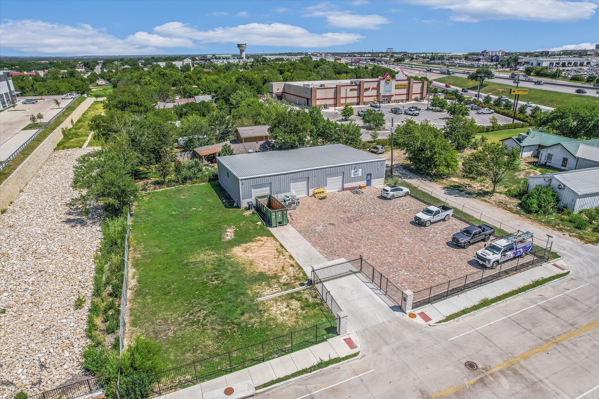 150 Rodriguez, Buda, TX à vendre Photo de l’immeuble– Image 1 sur 23