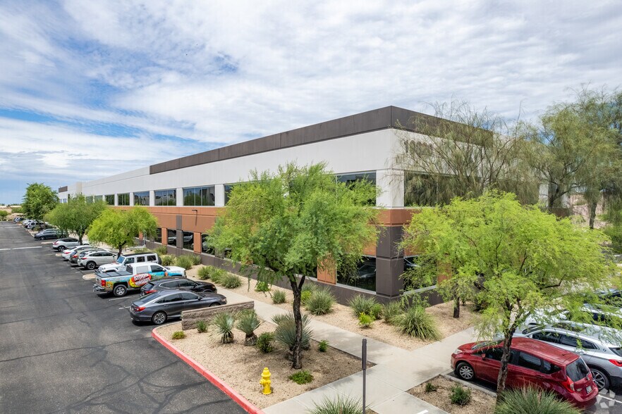 19820 N 7th St, Phoenix, AZ à louer - Photo de l’immeuble – Image 3 sur 5