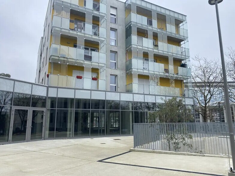 Local commercial dans Nantes à vendre - Photo de l’immeuble – Image 2 sur 5