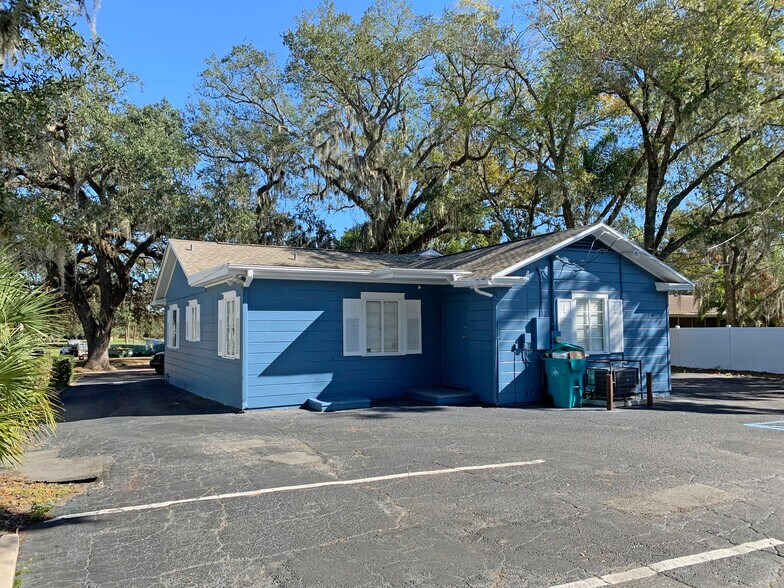 924 Delaney Ave, Orlando, FL à vendre - Photo de l’immeuble – Image 3 sur 3