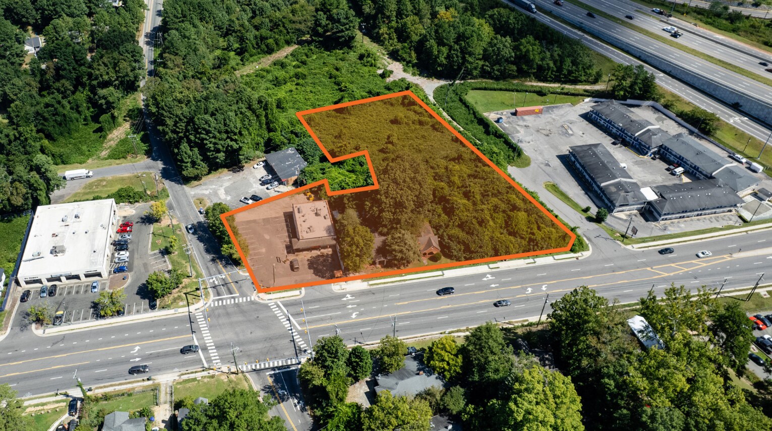 2003-2013 Holloway St, Durham, NC à vendre Photo principale– Image 1 sur 14