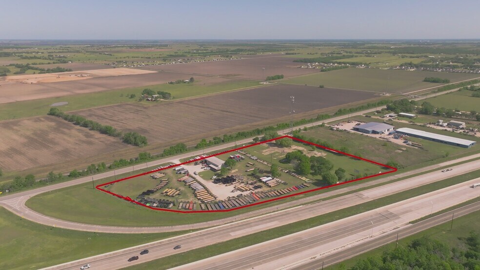 8835 Loop 540, Beasley, TX à louer - Vidéo sur l’annonce professionnelle – Image 2 sur 26