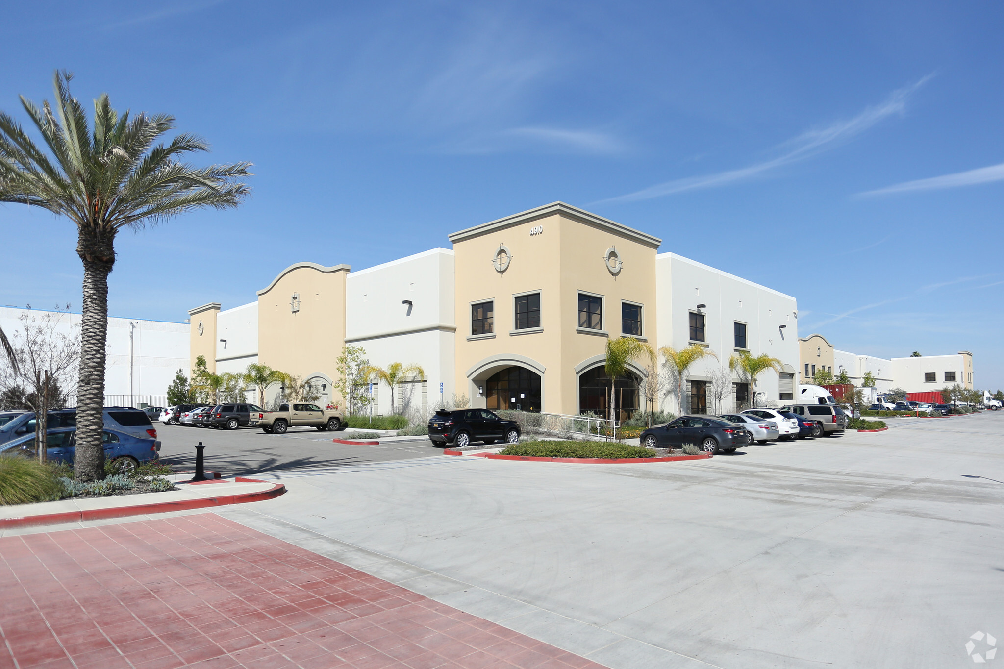 4910 Azusa Canyon Rd, Irwindale, CA à louer Photo principale– Image 1 sur 7