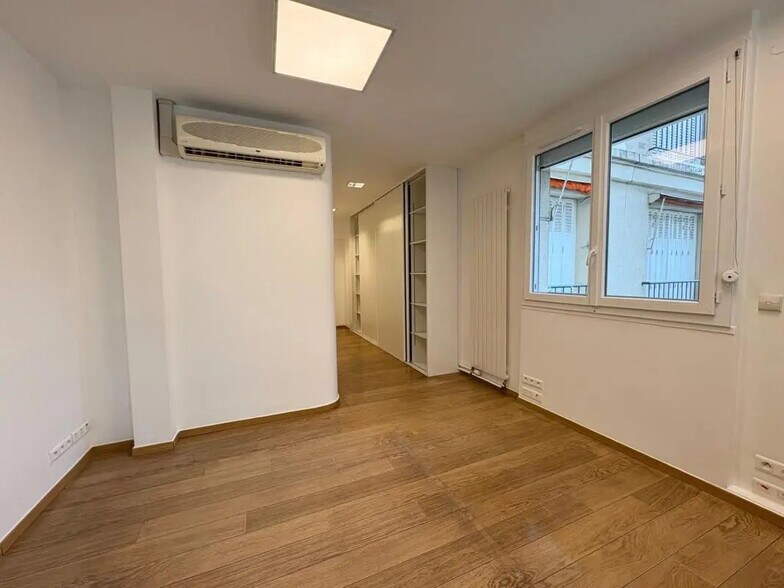 Bureau dans Paris à louer - Photo de l’immeuble – Image 3 sur 16