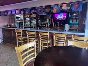 655 N Lake Ave, Pasadena, CA à louer Photo intérieure– Image 2 sur 15