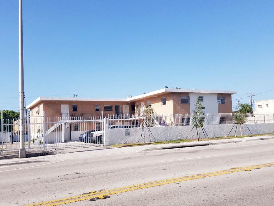 1880 NW 36th St, Miami, FL à vendre Photo principale– Image 1 sur 11