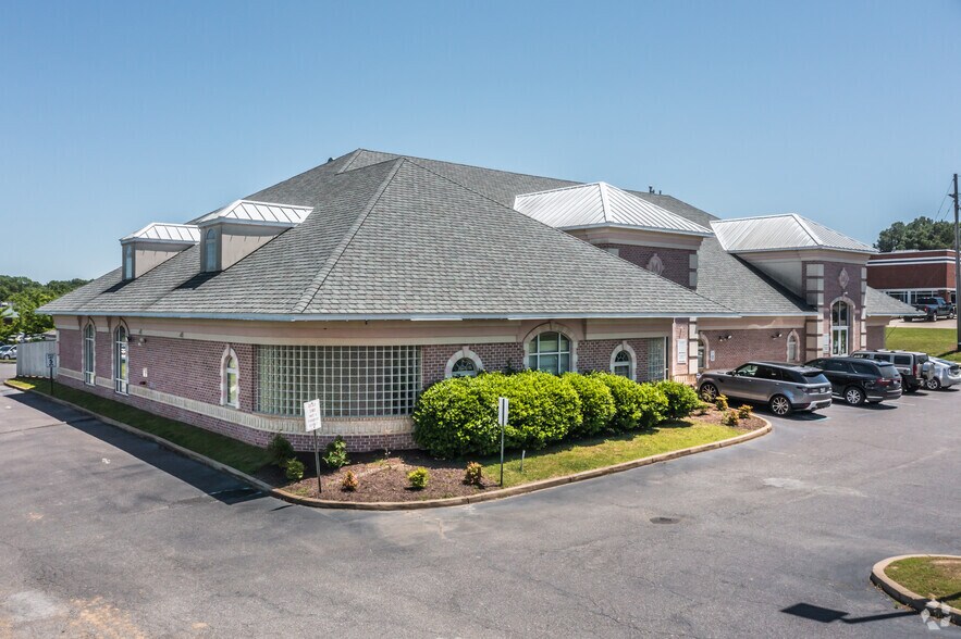 7600 Airways Blvd, Southaven, MS à louer - Photo principale – Image 1 sur 4